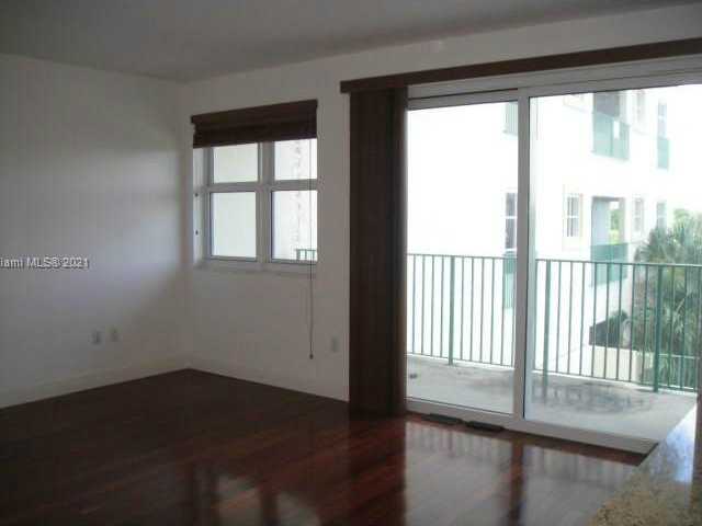 Small Image of 20000 EAST COUNTRY CLUB DR #302, Aventura Number 6