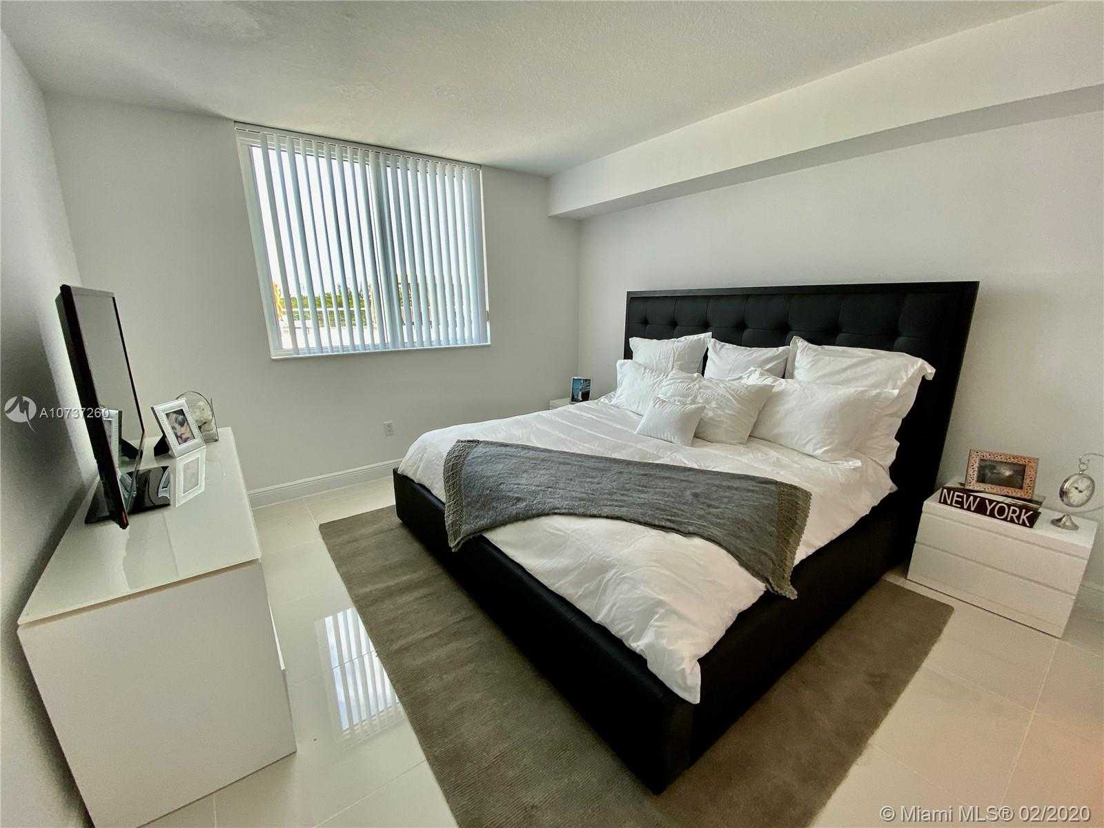Small Image of 1861 NORTH WEST S RIVER DR #706, Miami Number 6