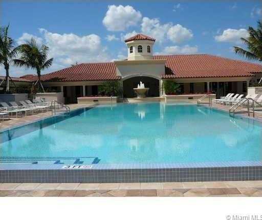 Small Image of 20000 EAST COUNTRY CLUB DR #201, Aventura Number 19