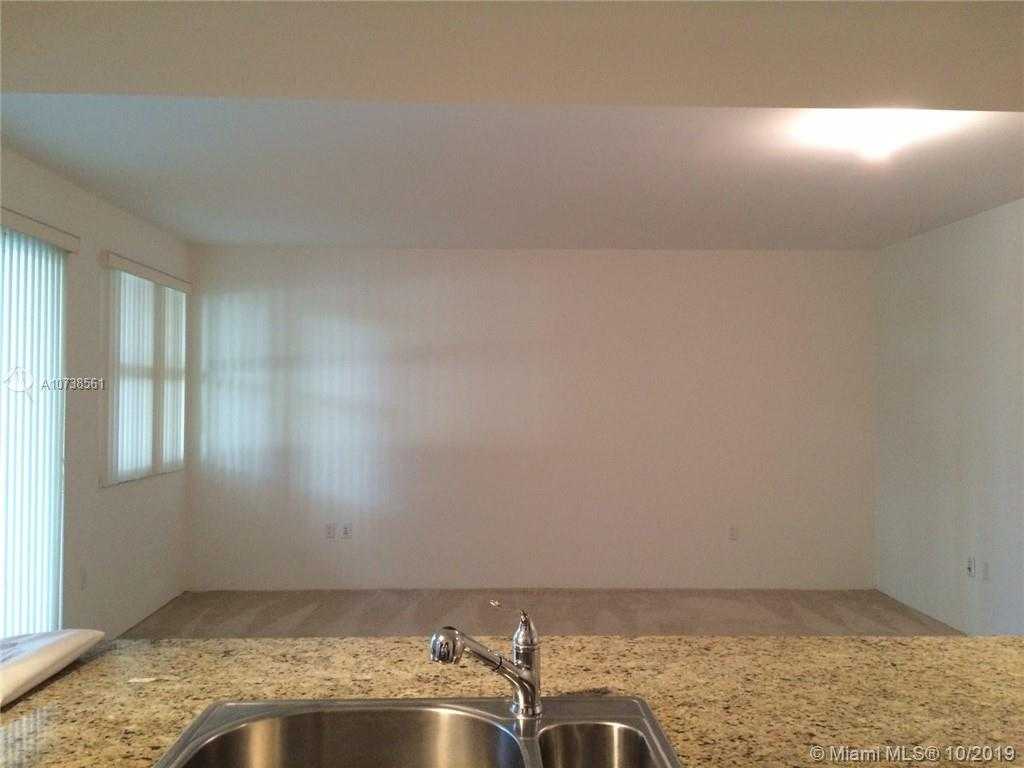 Small Image of 20000 EAST COUNTRY CLUB DR #201, Aventura Number 2