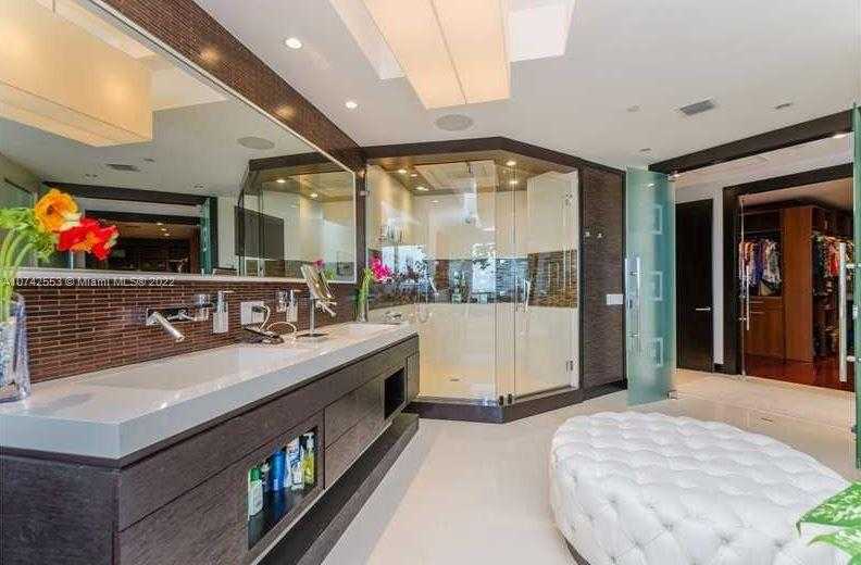 Small Image of 3802 NORTH EAST 207TH ST #2802, Aventura Number 20