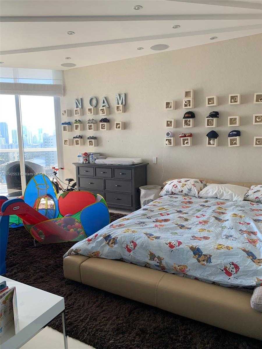 Small Image of 3802 NORTH EAST 207TH ST #2802, Aventura Number 36