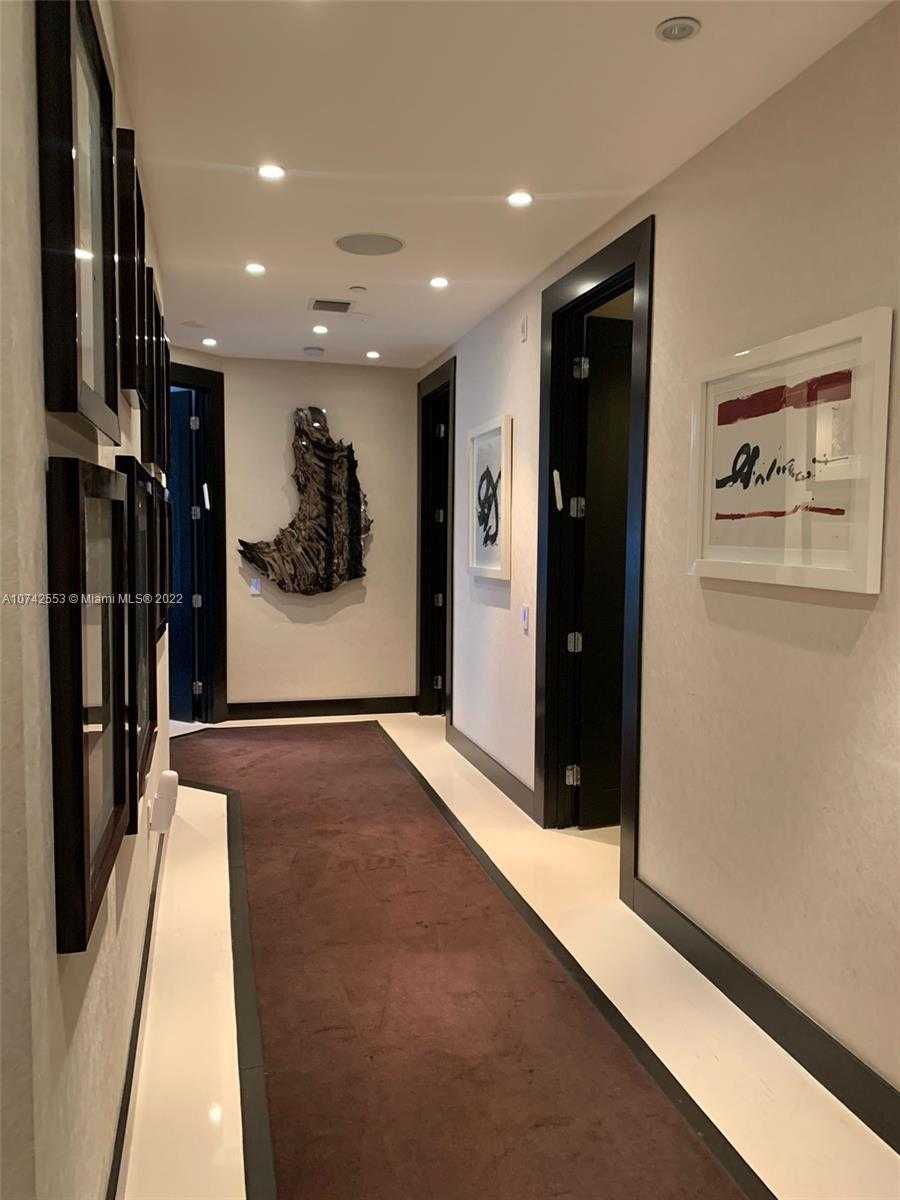 Small Image of 3802 NORTH EAST 207TH ST #2802, Aventura Number 40
