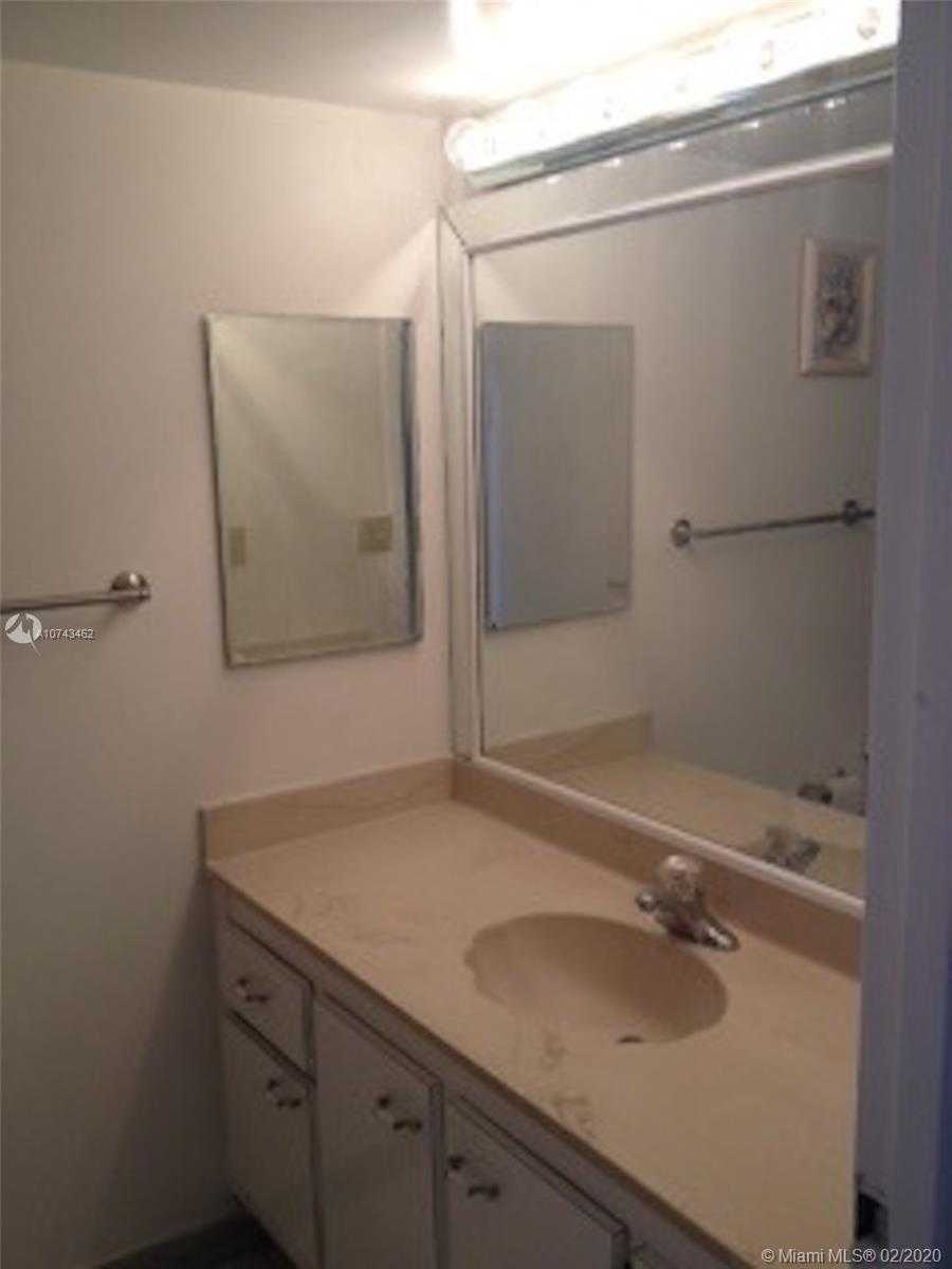 Small Image of 555 NE 15TH ST #416, Miami Number 13