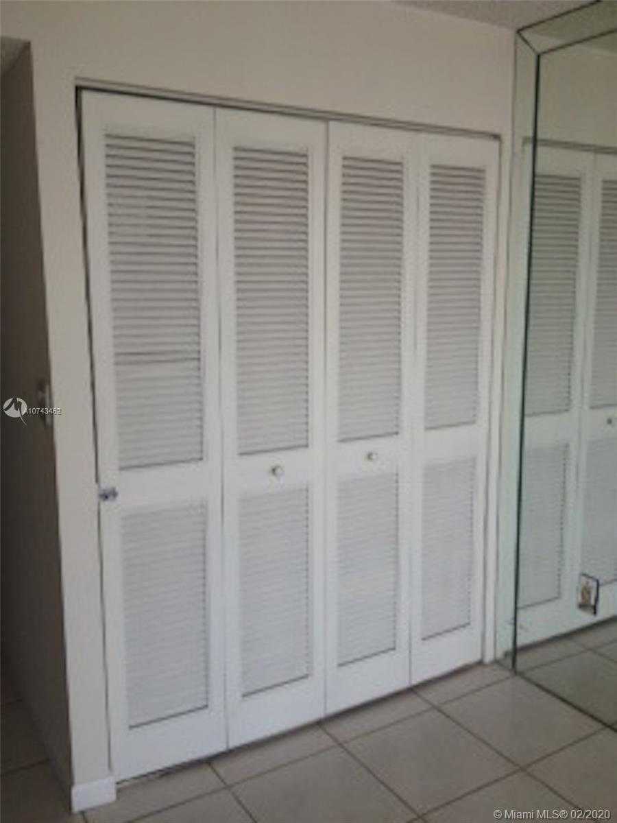 Small Image of 555 NE 15TH ST #416, Miami Number 6