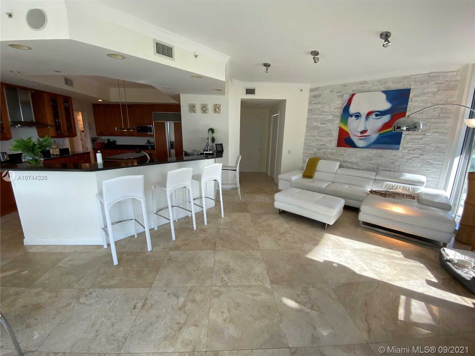 Small Image of 21200 POINT PL #501, Aventura Number 16