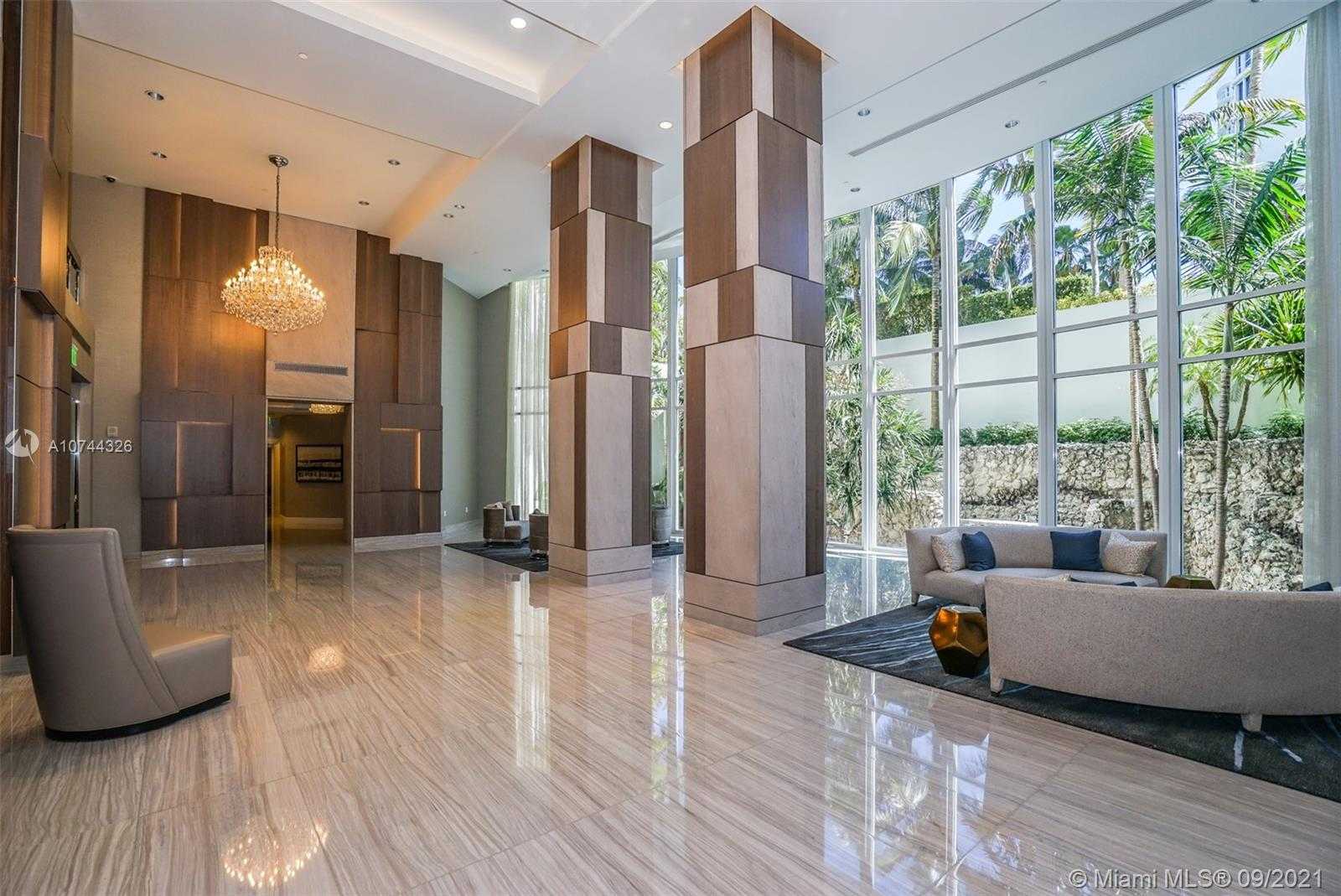 Small Image of 21200 POINT PL #501, Aventura Number 3