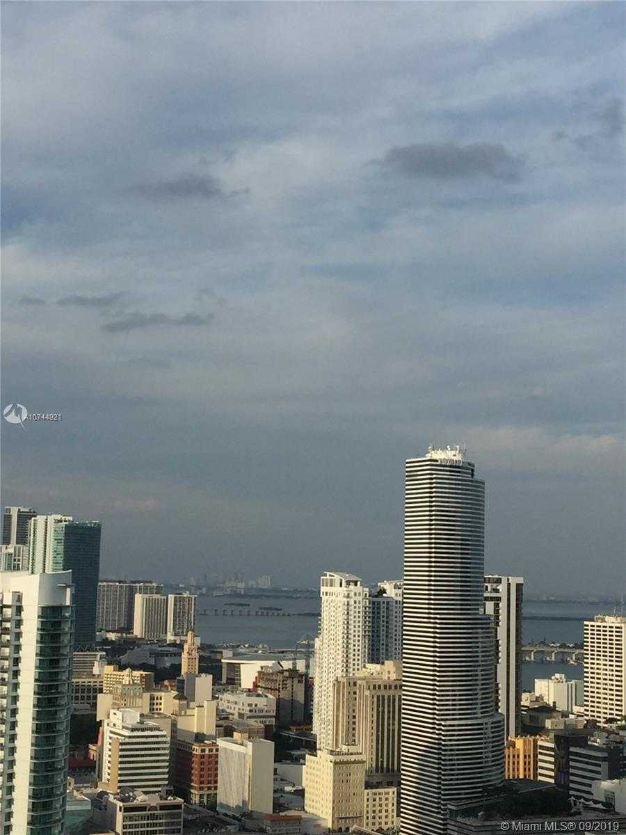 Small Image of 88 SOUTH WEST 7TH ST #3711, Miami Number 3