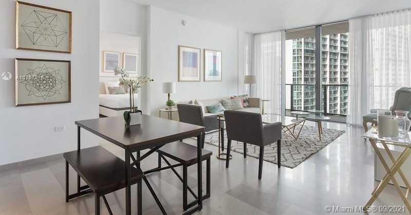 Small Image of 68 SOUTH EAST 6TH ST #1209, Miami Number 9