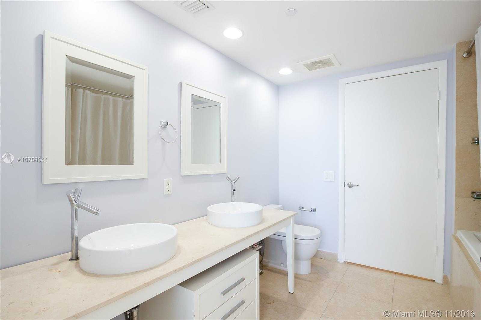 Small Image of 485 BRICKELL AVE #2709, Miami Number 12