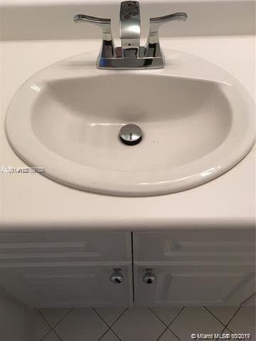 Small Object Image
