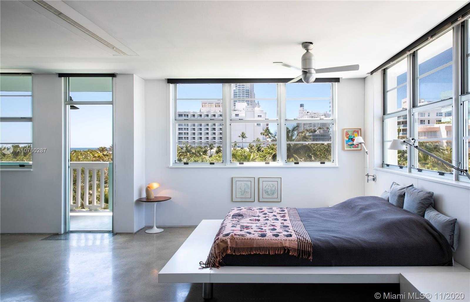 Small Image of 301 OCEAN DR #401, Miami Beach Number 9
