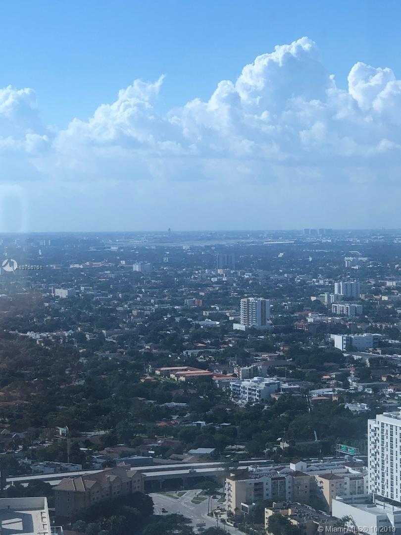 Small Image of 1425 BRICKELL AVE #47C, Miami Number 10