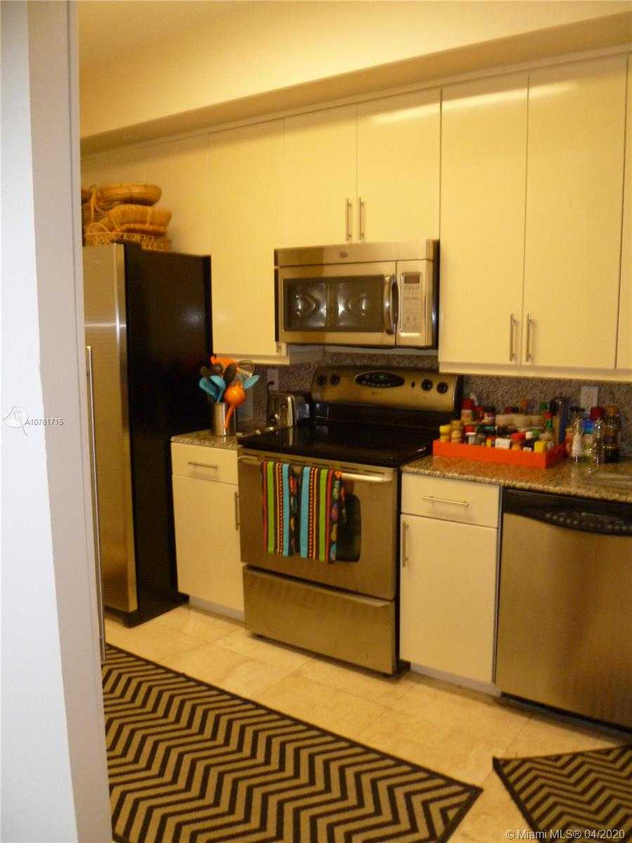 Small Image of 888 BRICKELL KEY DR #1707, Miami Number 12
