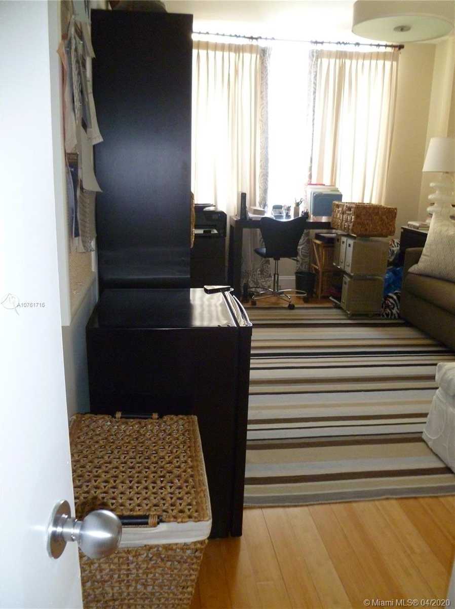 Small Image of 888 BRICKELL KEY DR #1707, Miami Number 24