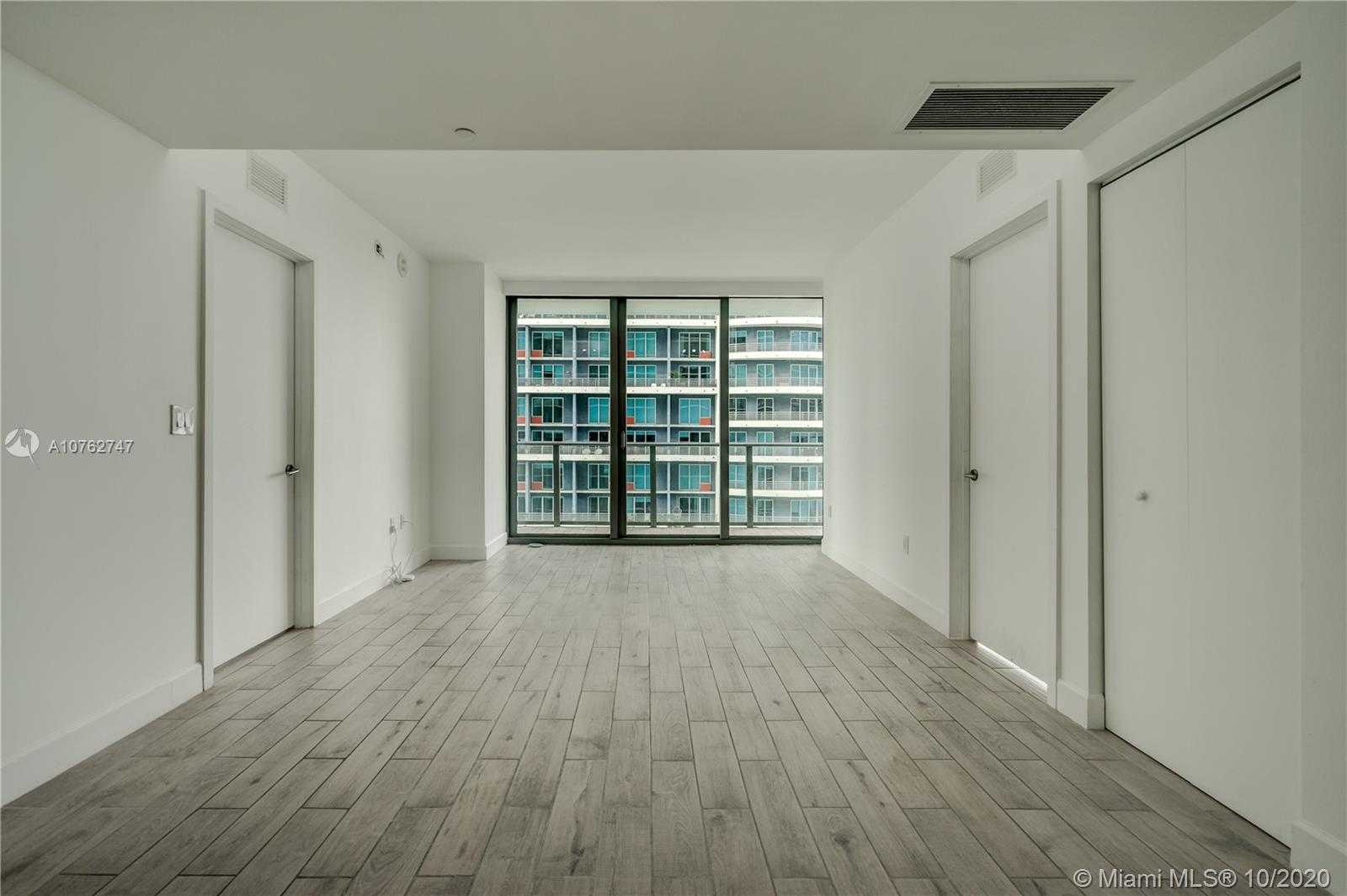 Small Image of 1300 S Miami Ave, Miami, FL 33130, USA Number 3
