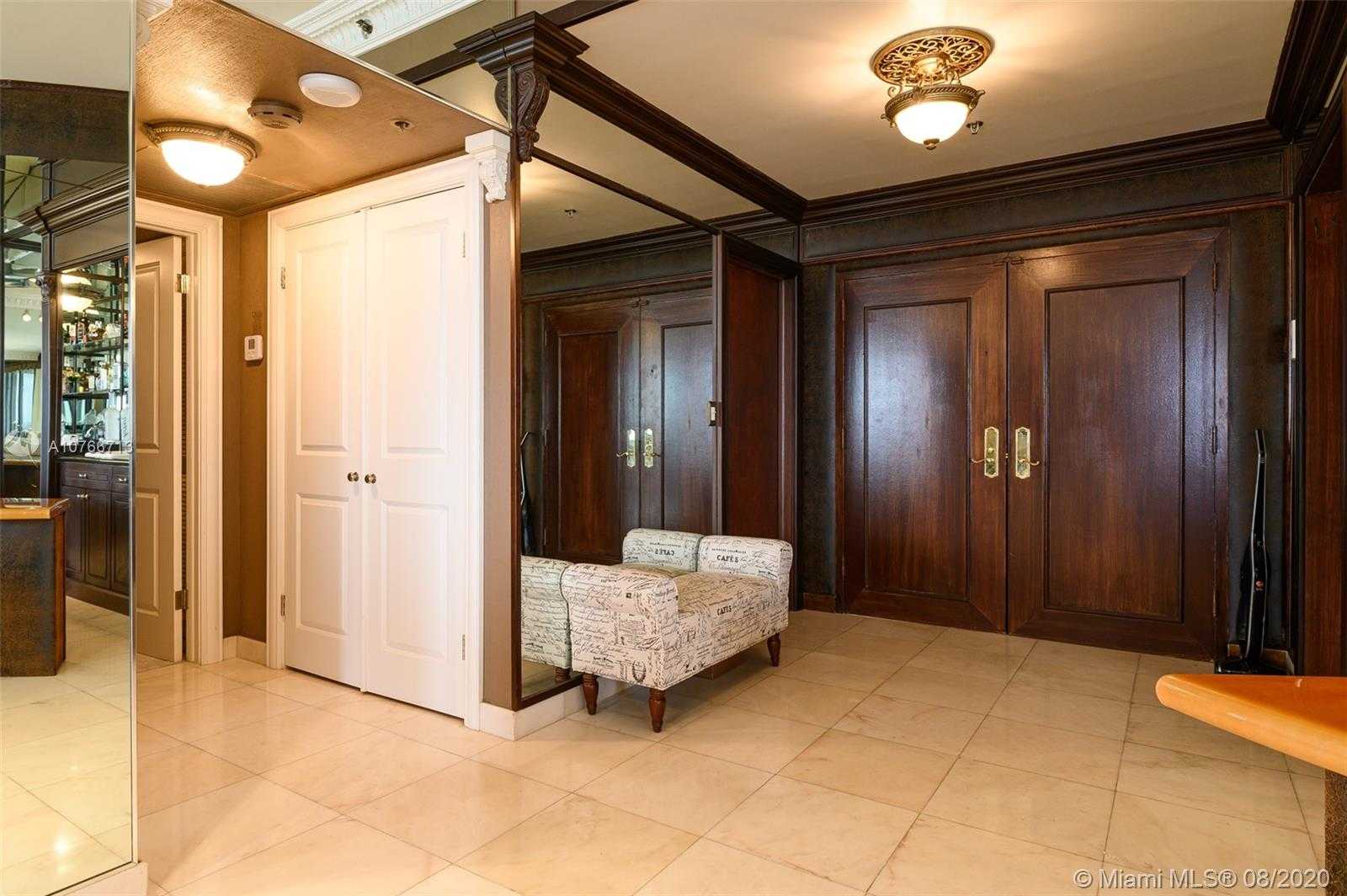 Small Image of 10175 COLLINS AVE #PH5, Bal Harbour Number 19