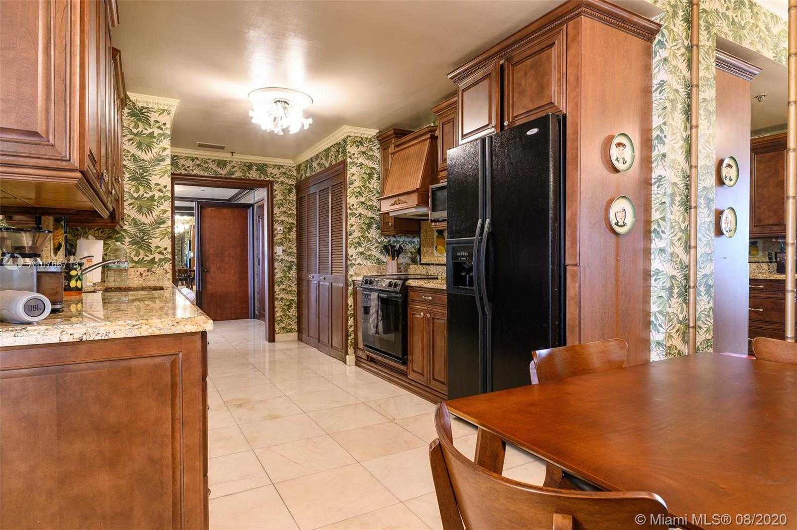 Small Image of 10175 COLLINS AVE #PH5, Bal Harbour Number 20