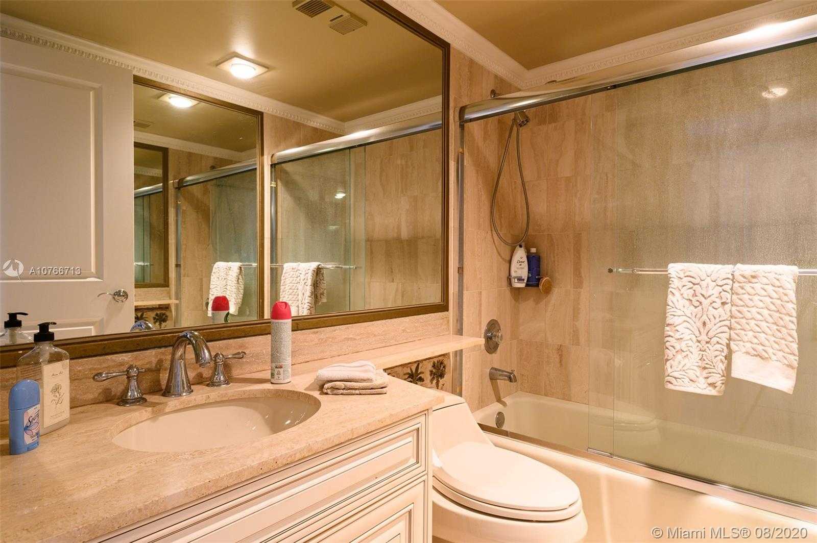 Small Image of 10175 COLLINS AVE #PH5, Bal Harbour Number 24