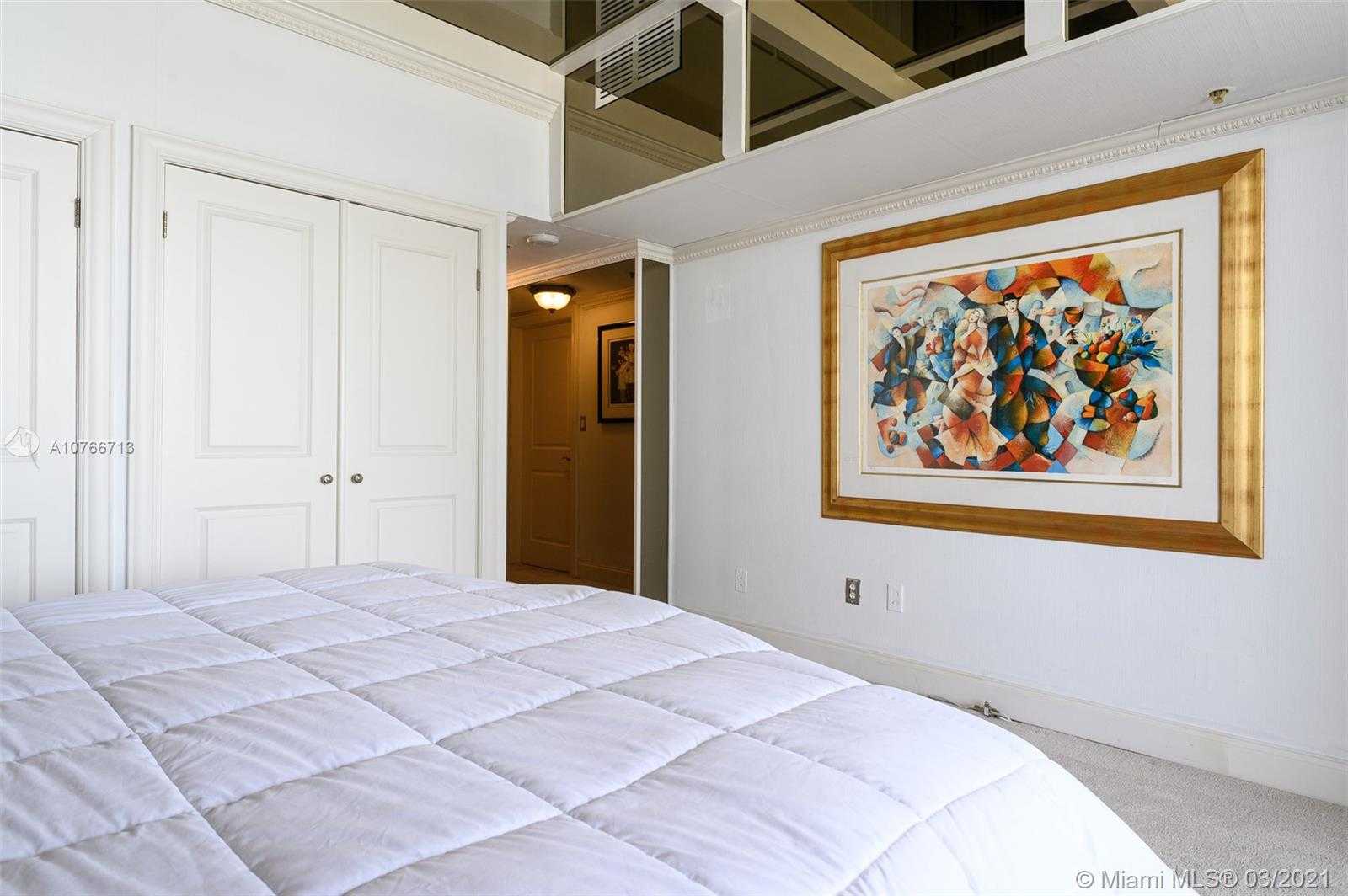 Small Image of 10175 COLLINS AVE #PH5, Bal Harbour Number 39