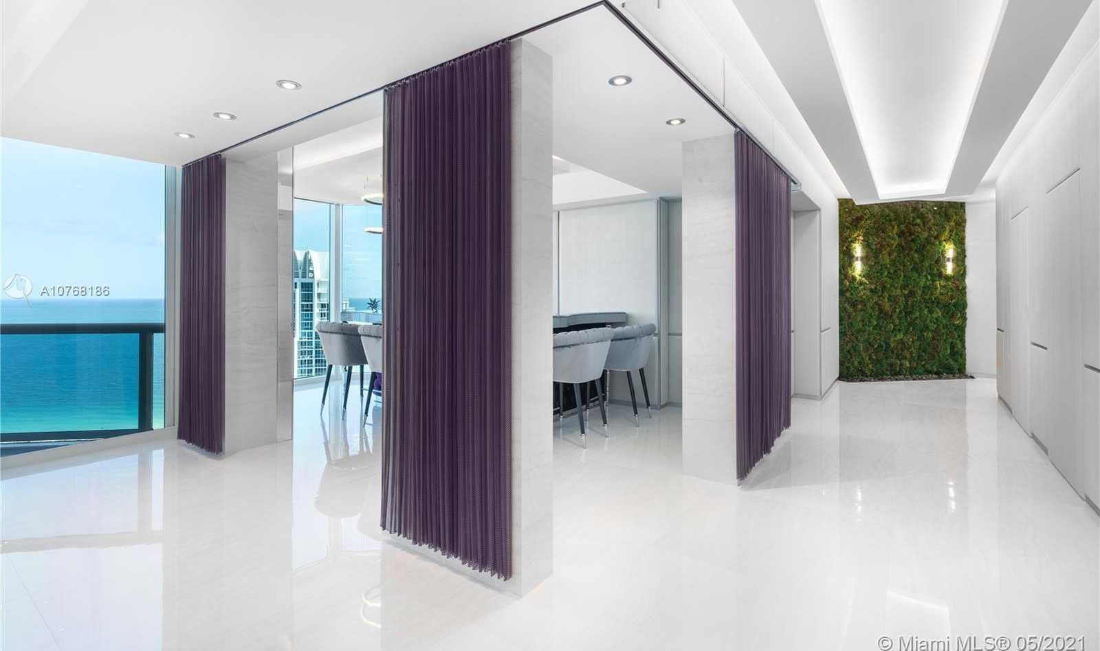 Small Image of 300 SOUTH POINTE DR #3801/3802, Miami Beach Number 10