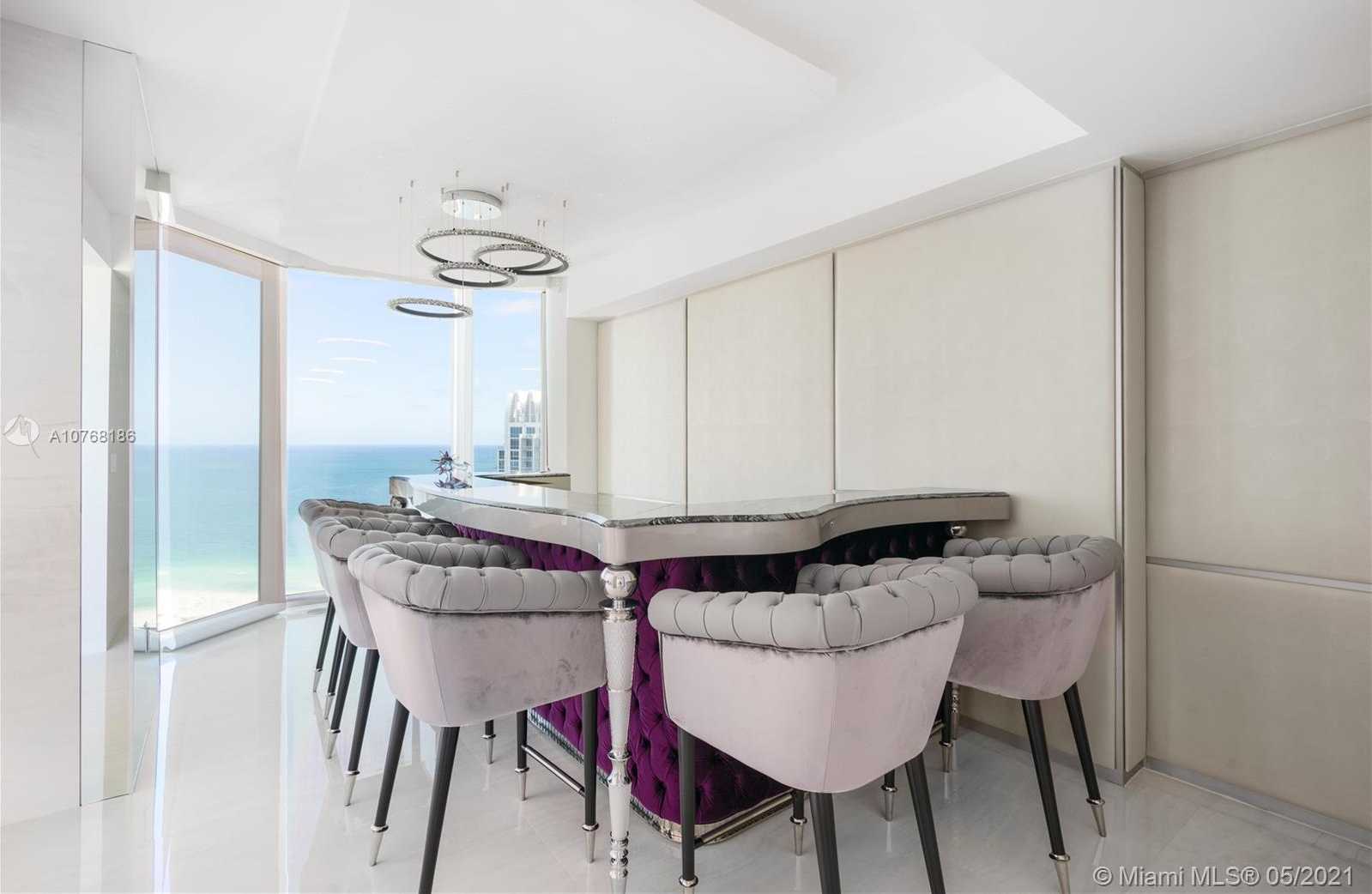 Small Image of 300 SOUTH POINTE DR #3801/3802, Miami Beach Number 16