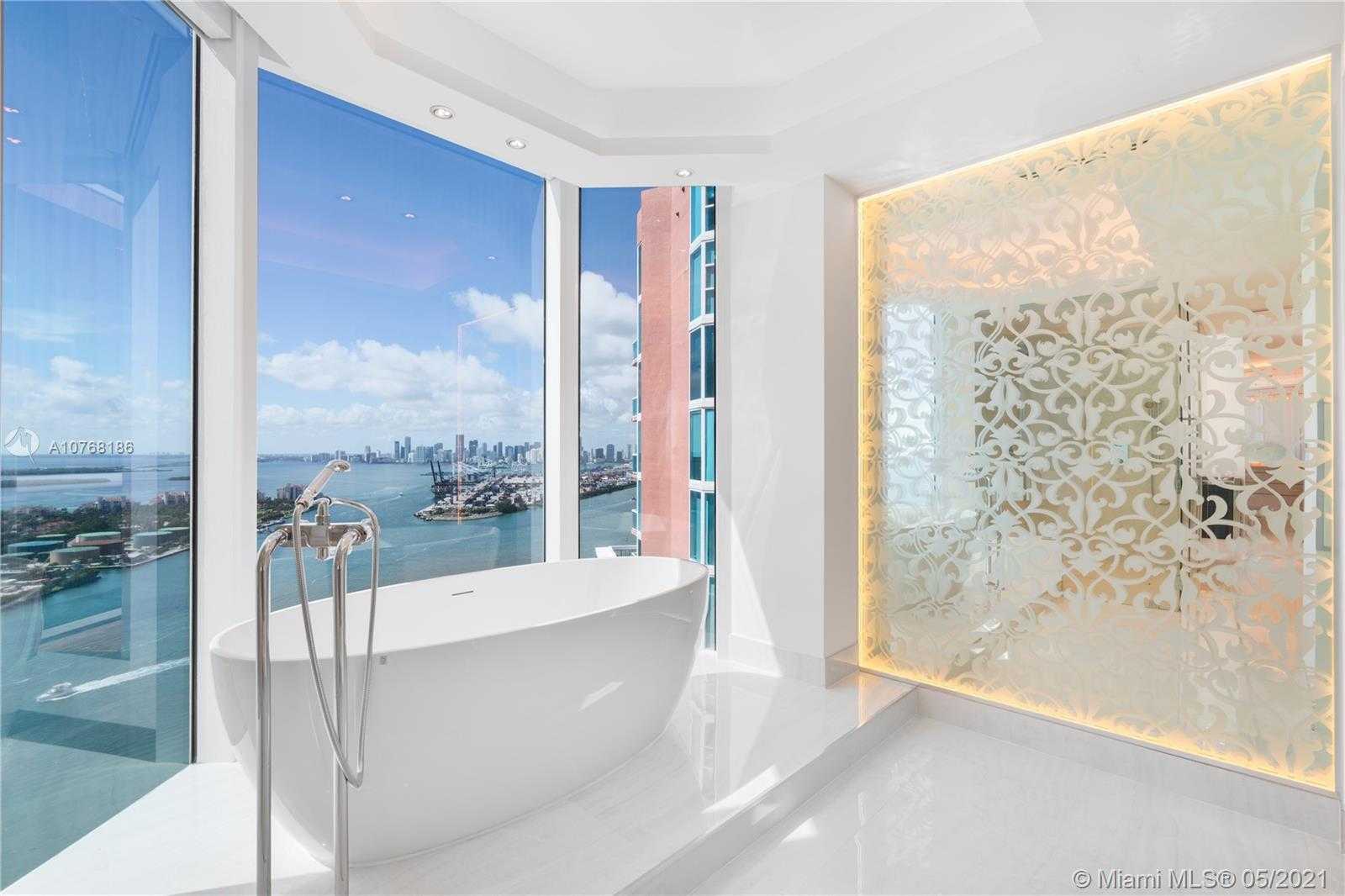 Small Image of 300 SOUTH POINTE DR #3801/3802, Miami Beach Number 6