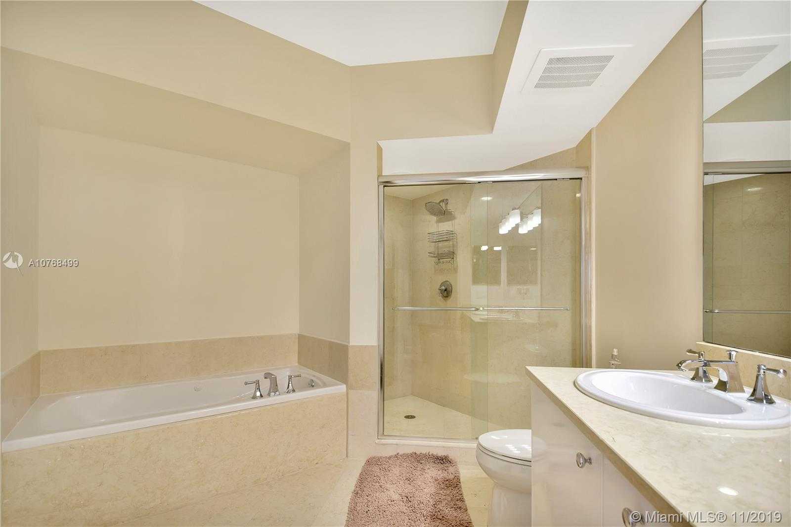 Small Image of 19900 EAST COUNTRY CLUB #810, Aventura Number 17