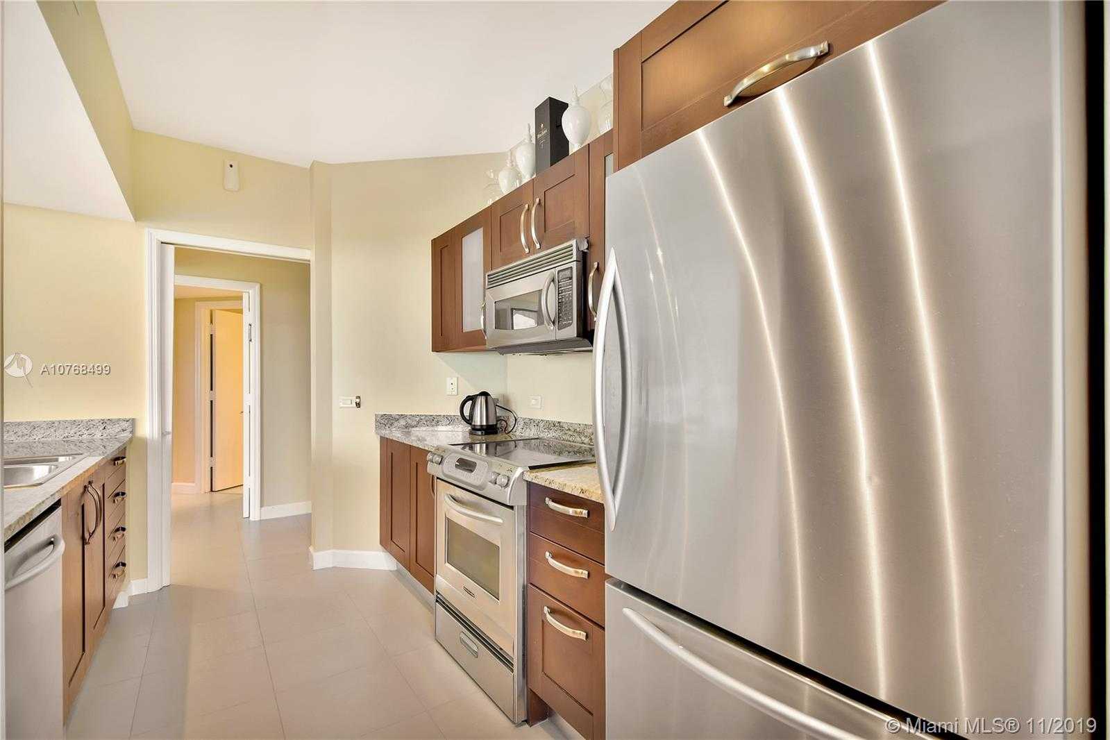 Small Image of 19900 EAST COUNTRY CLUB #810, Aventura Number 9