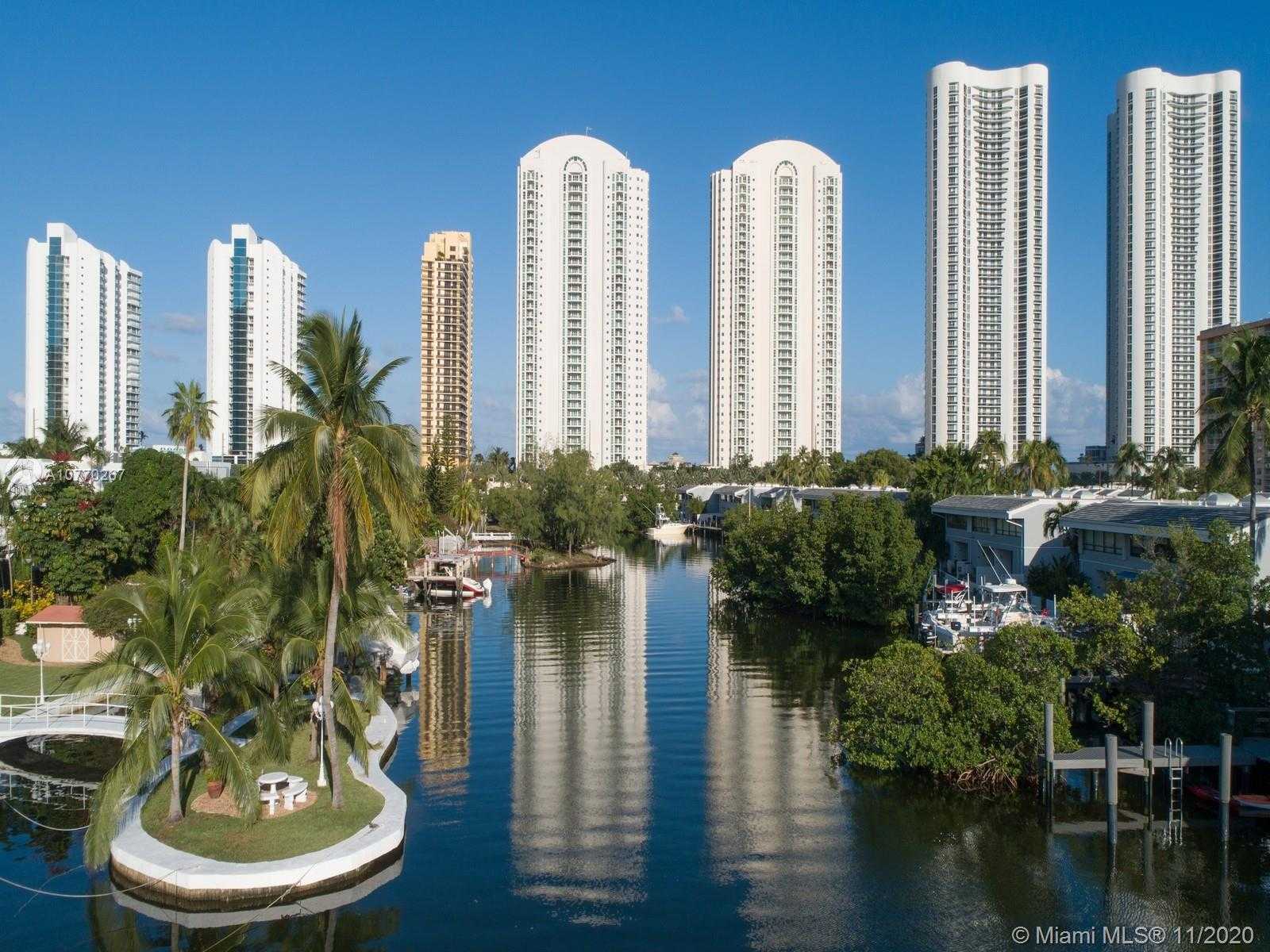 Small Image of 313 Poinciana Island Dr, Sunny Isles Beach, FL 33160, USA Number 27