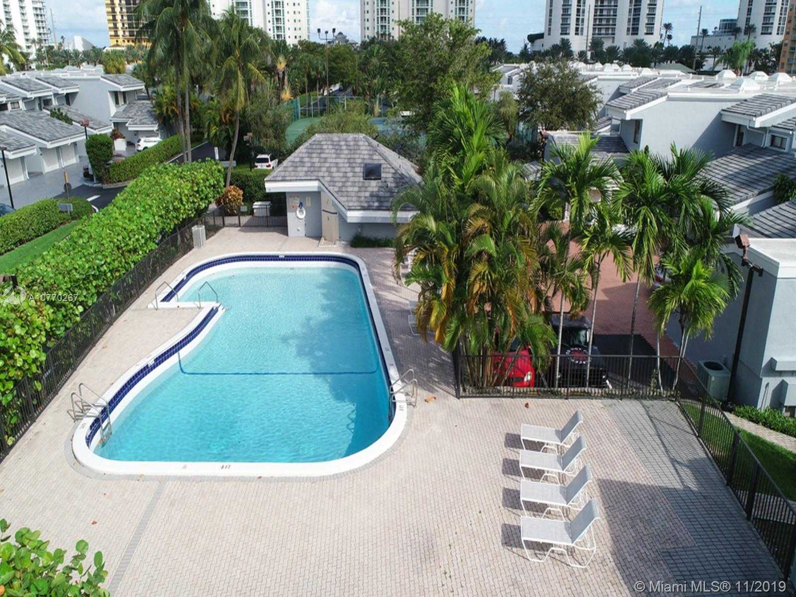 Small Image of 313 Poinciana Island Dr, Sunny Isles Beach, FL 33160, USA Number 30