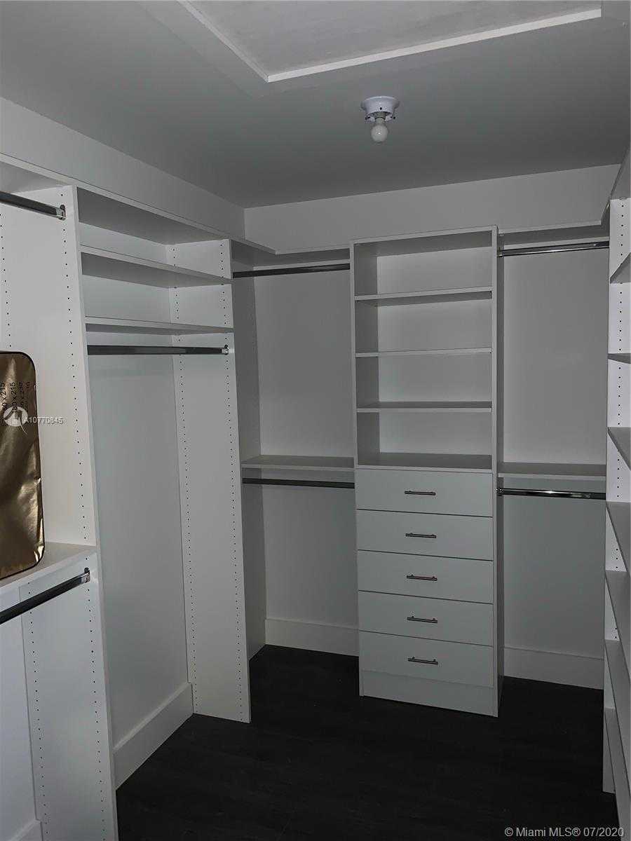 Small Image of 3242 SOUTH WEST 44TH ST #1, Fort Lauderdale Number 20