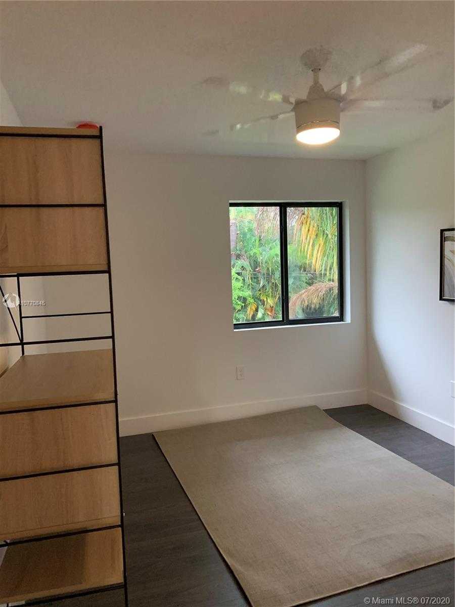 Small Image of 3242 SOUTH WEST 44TH ST #1, Fort Lauderdale Number 25