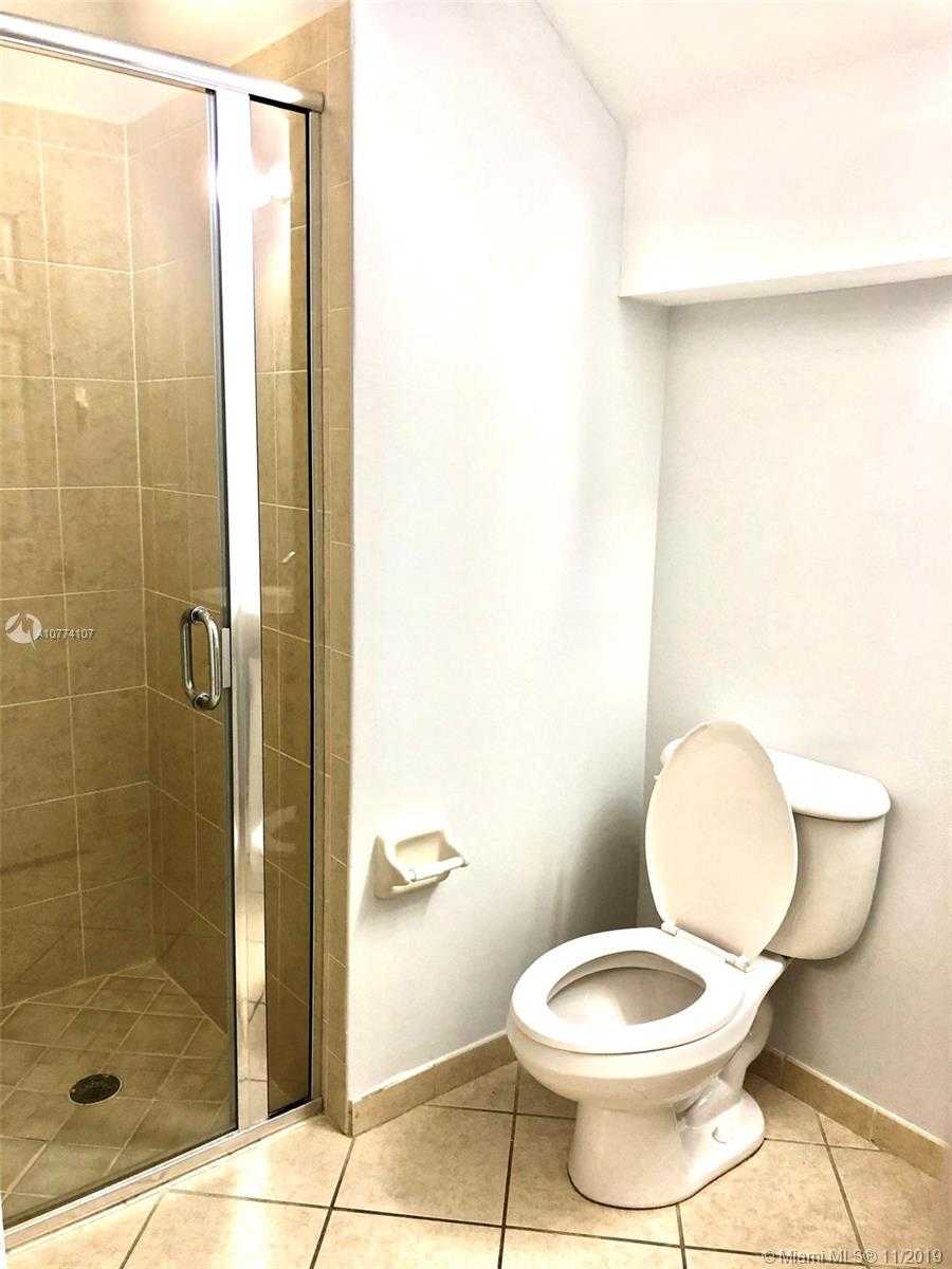 Small Object Image