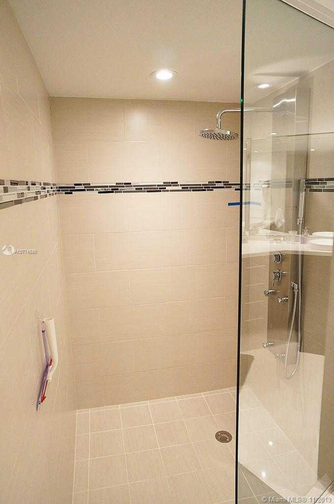 Small Image of 1717 NORTH BAYSHORE DR #A-2639, Miami Number 23