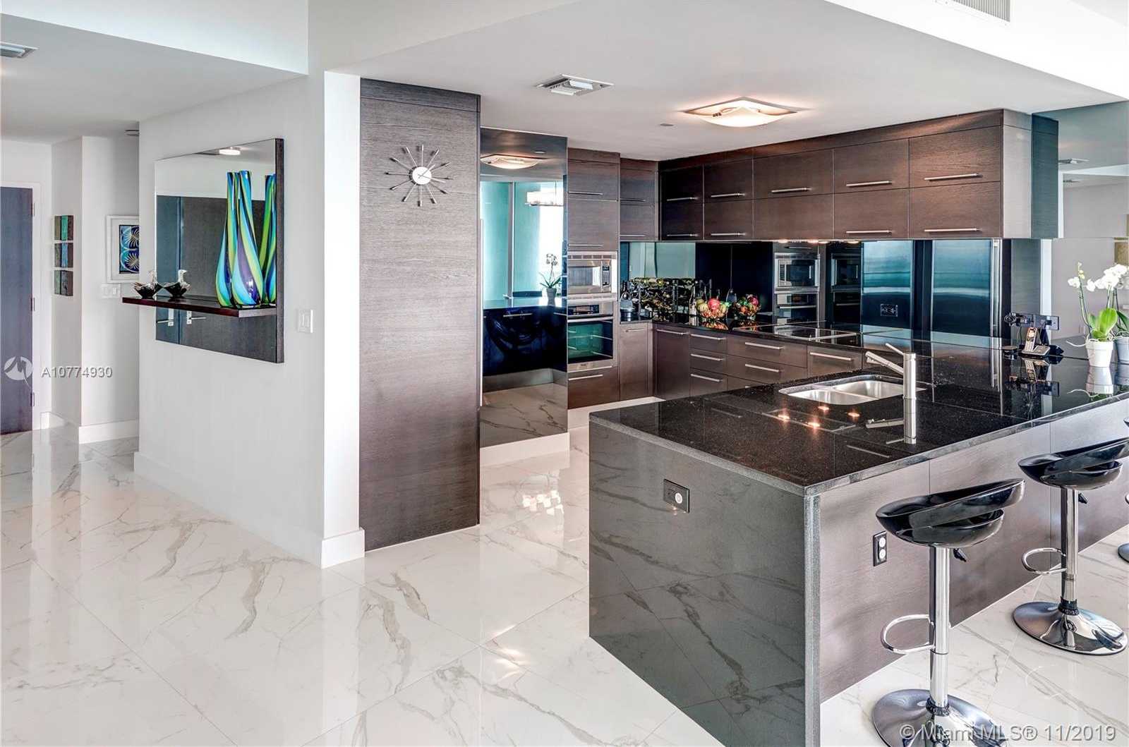 Small Image of 900 BISCAYNE BLVD #2706, Miami Number 13