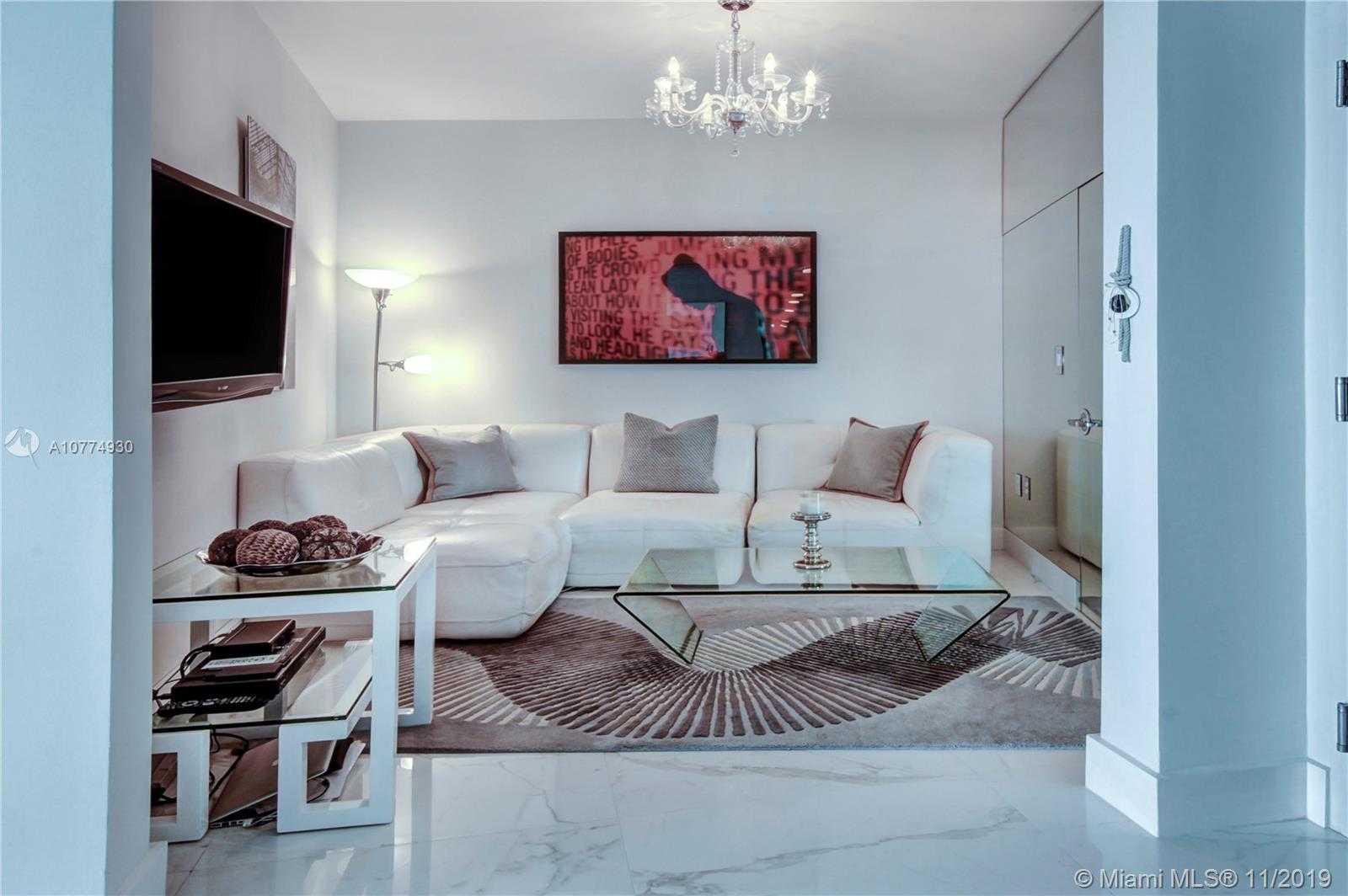 Small Image of 900 BISCAYNE BLVD #2706, Miami Number 16