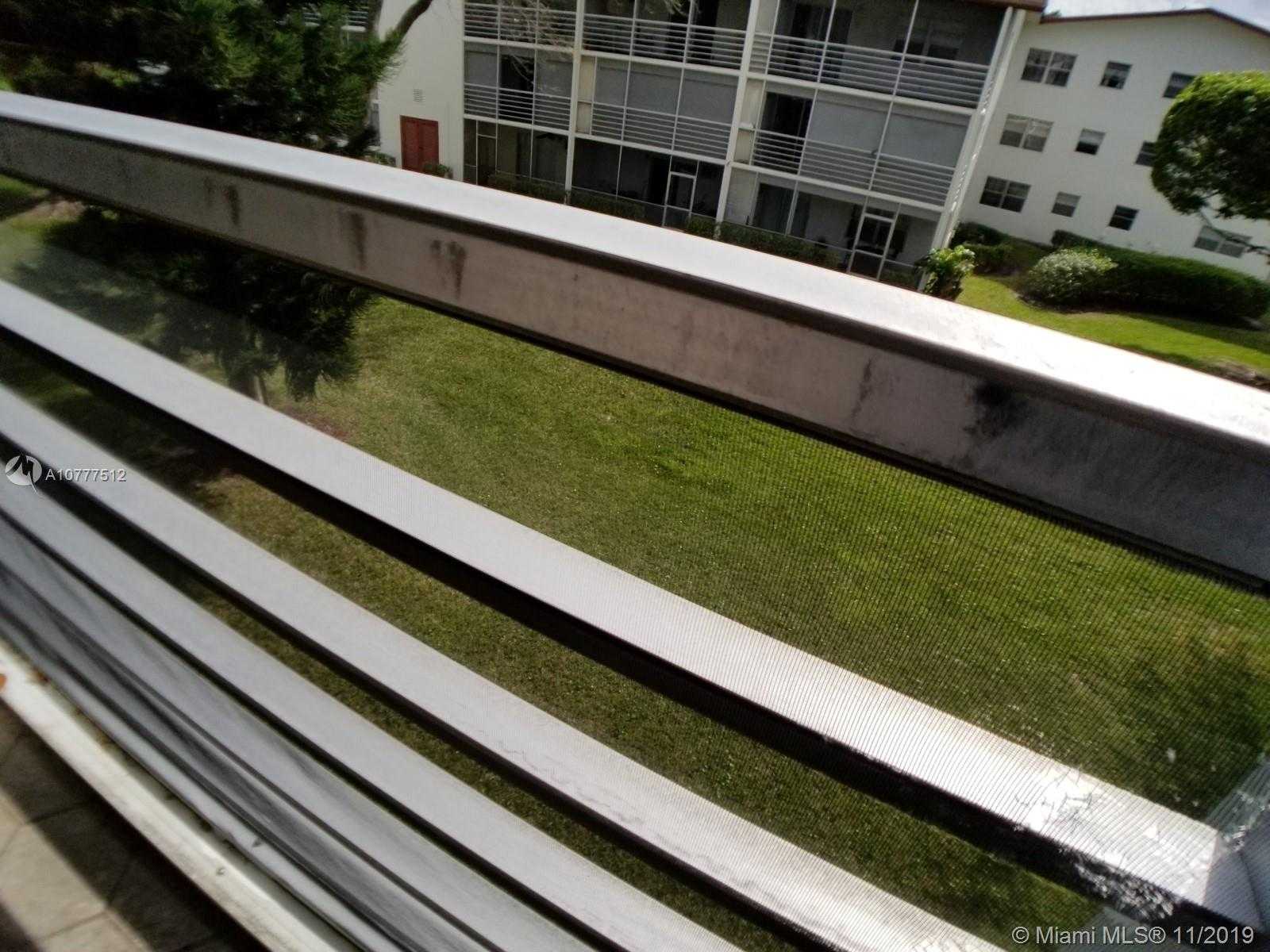 Small Object Image