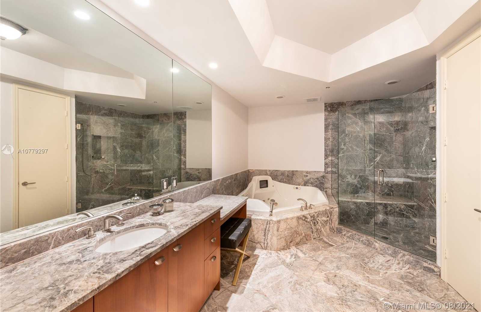 Small Image of 16047 COLLINS AVE #2104, Sunny Isles Beach Number 12