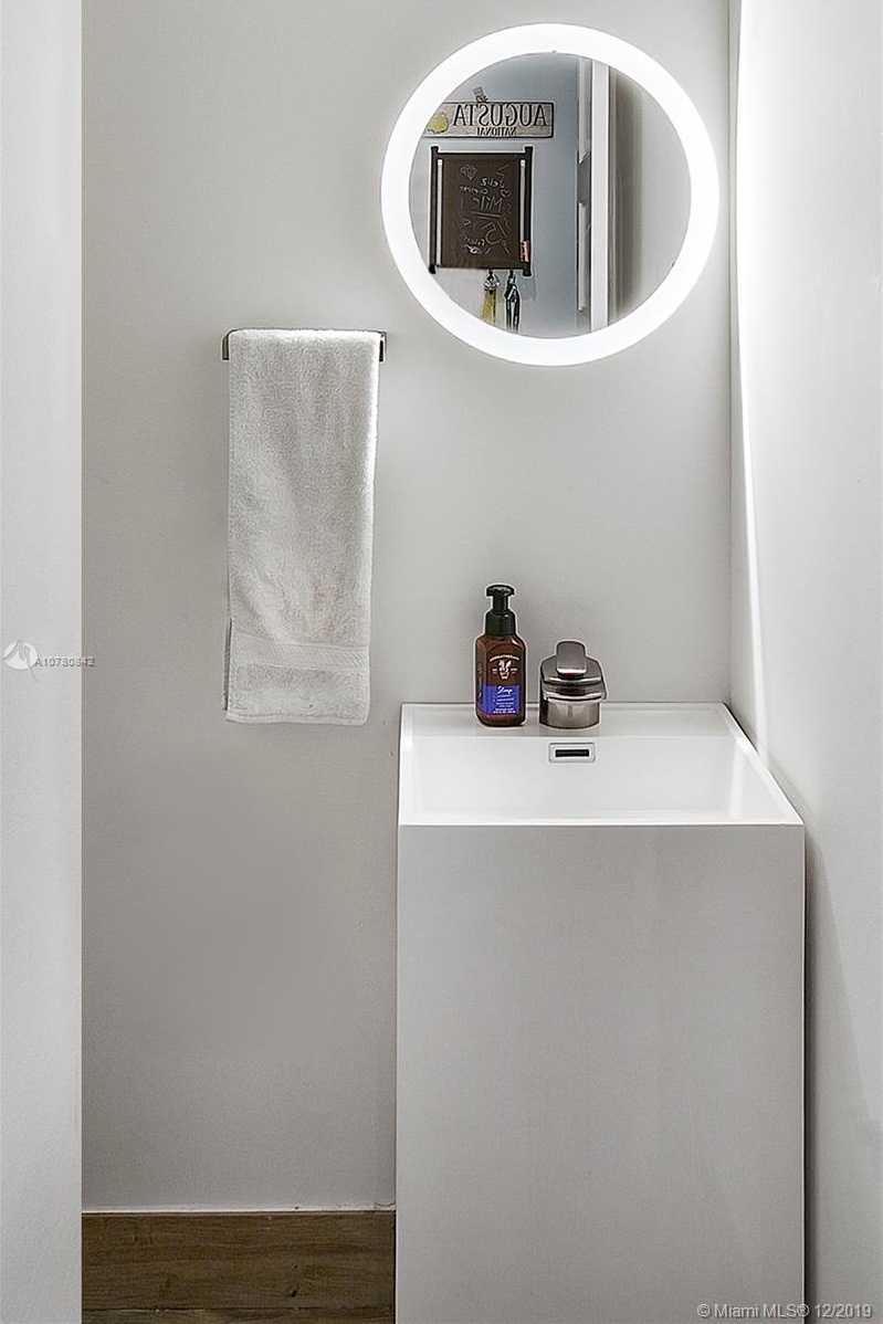 Small Image of 101 CRANDON BLVD #166, Key Biscayne Number 10