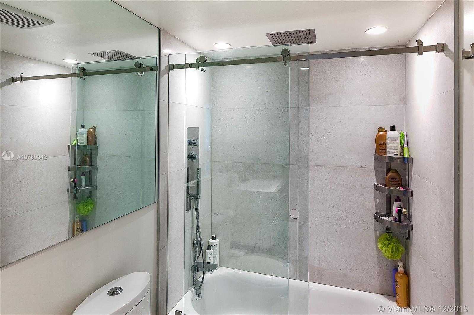 Small Image of 101 CRANDON BLVD #166, Key Biscayne Number 16