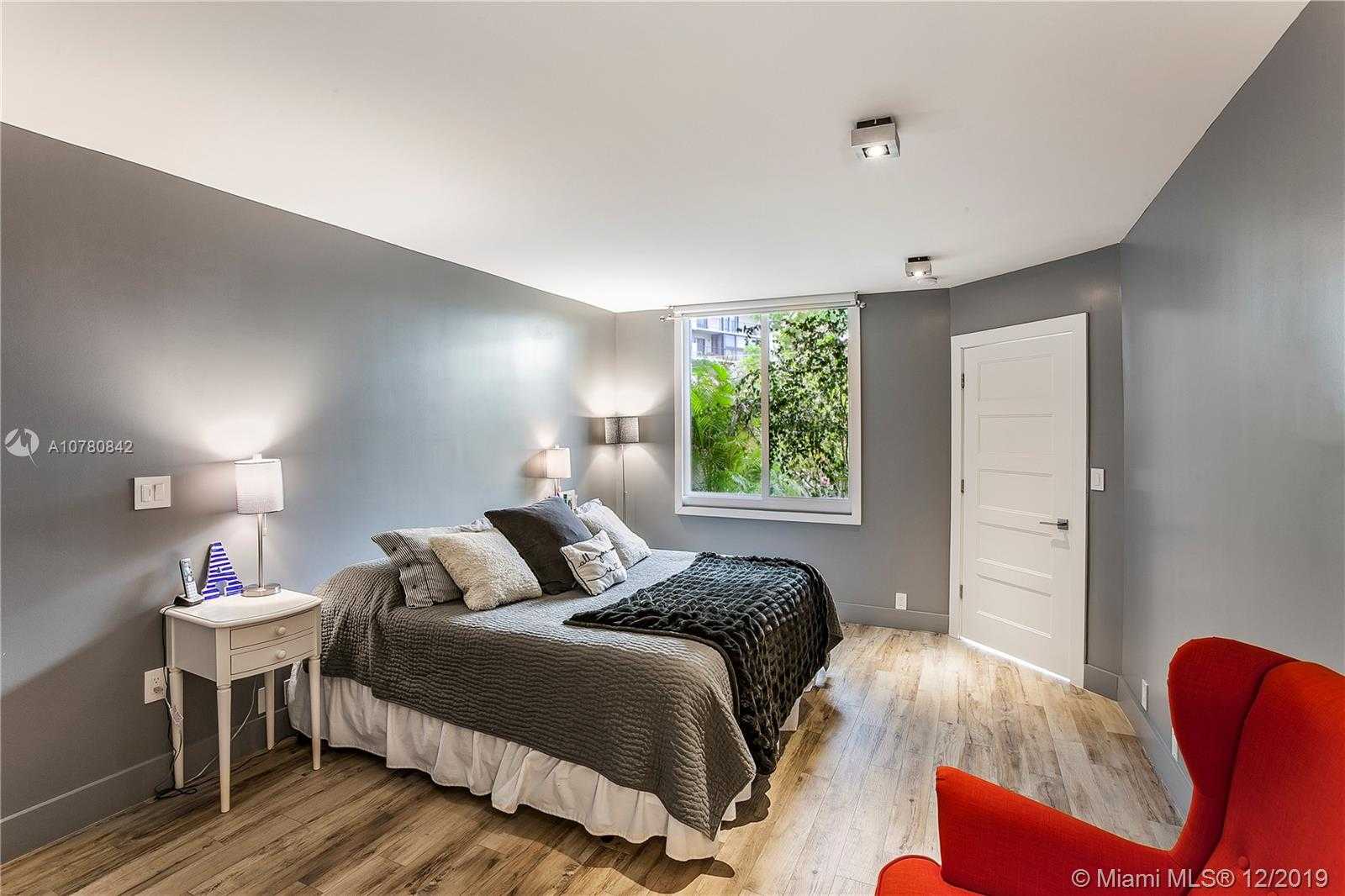 Small Image of 101 CRANDON BLVD #166, Key Biscayne Number 19