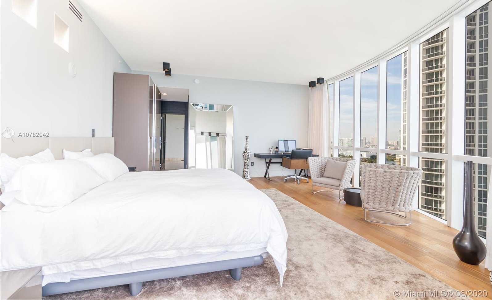 Small Image of 15901 COLLINS AVE #1701, Sunny Isles Beach Number 11