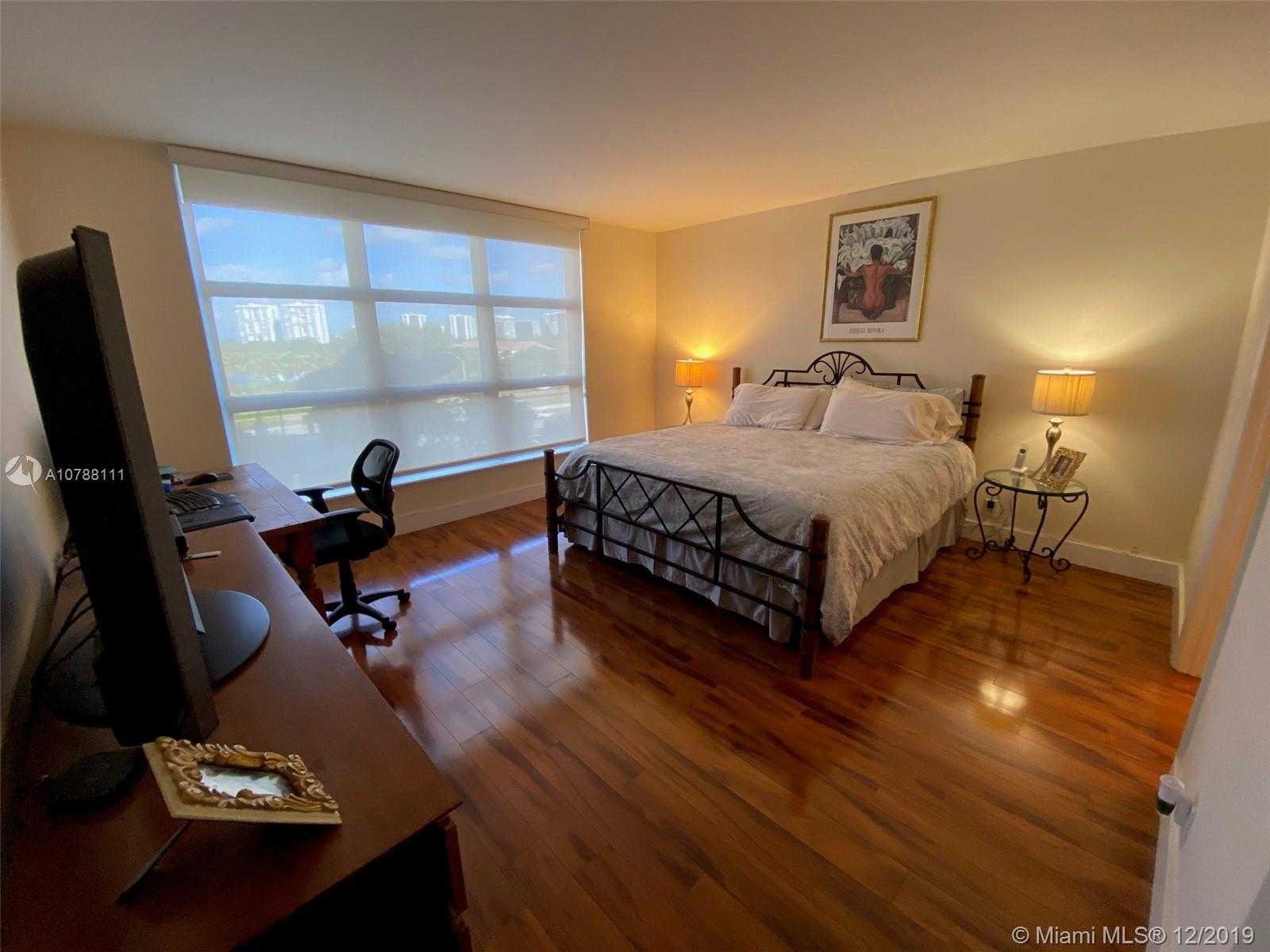 Small Image of 3400 NORTH EAST 192ND ST #605, Aventura Number 2