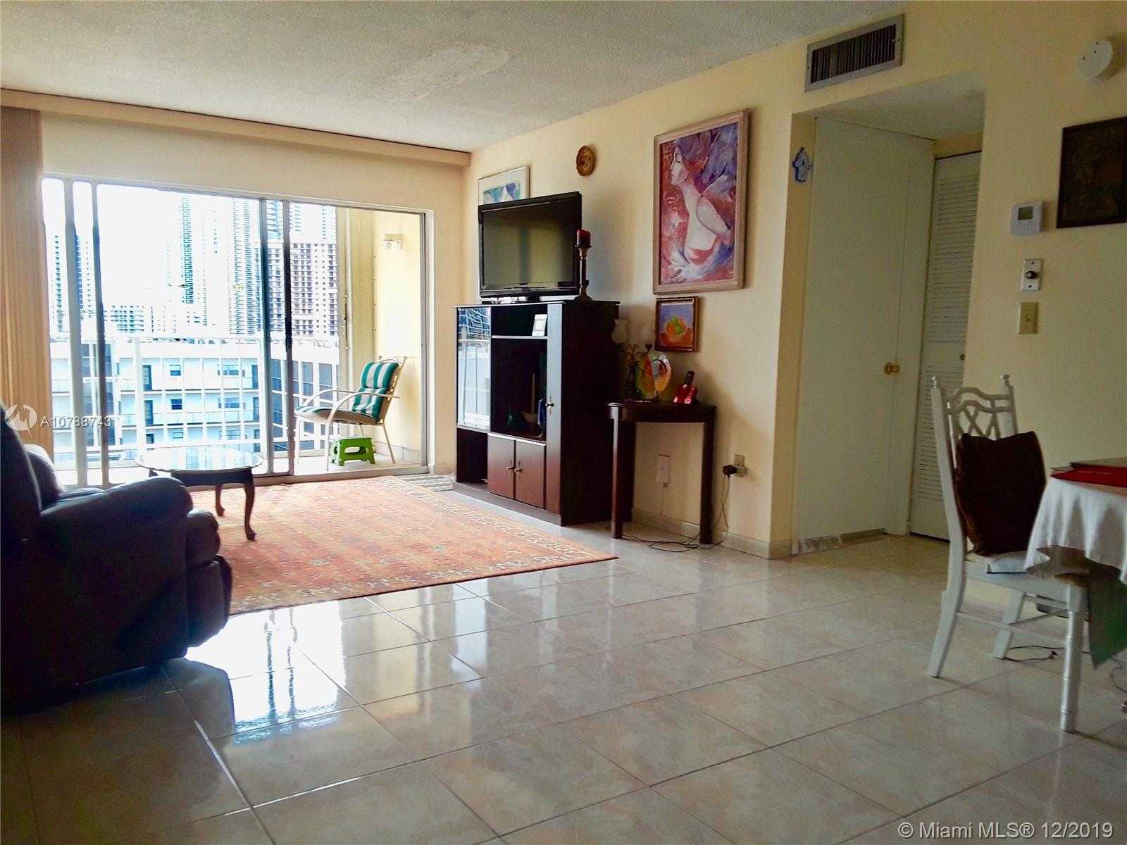 Small Image of 200 178TH DR #706, Sunny Isles Beach Number 10