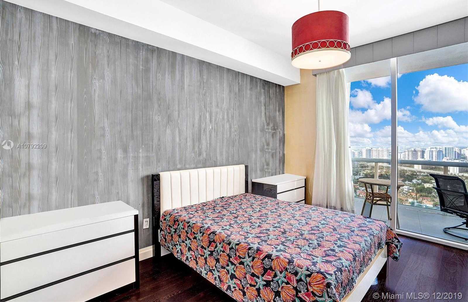 Small Image of 18101 COLLINS AVE #4904, Sunny Isles Beach Number 15