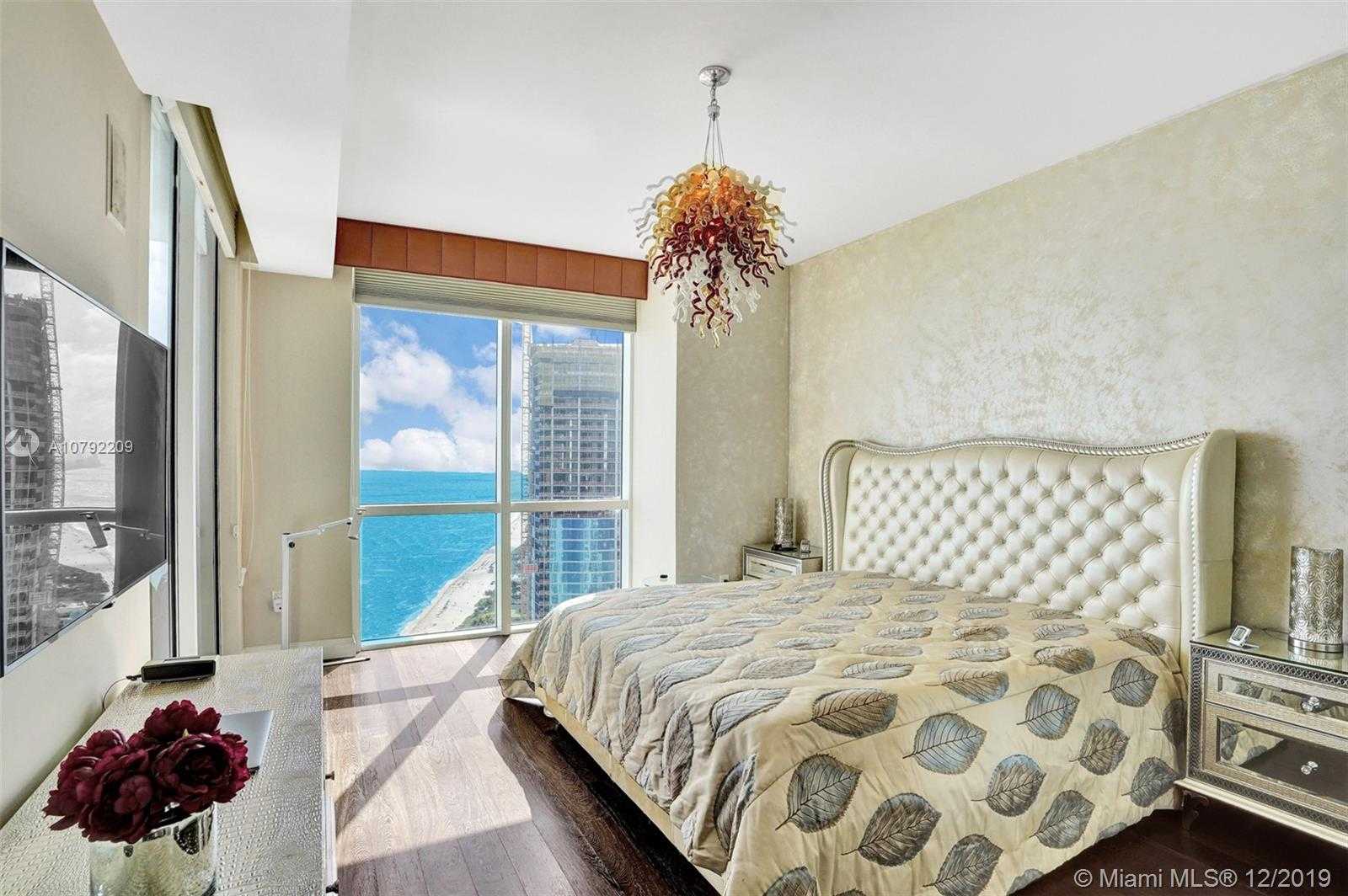 Small Image of 18101 COLLINS AVE #4904, Sunny Isles Beach Number 6
