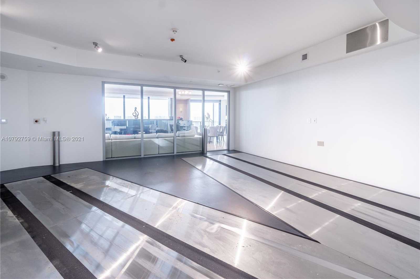 Small Image of 18555 COLLINS AVE #2203, Sunny Isles Beach Number 29