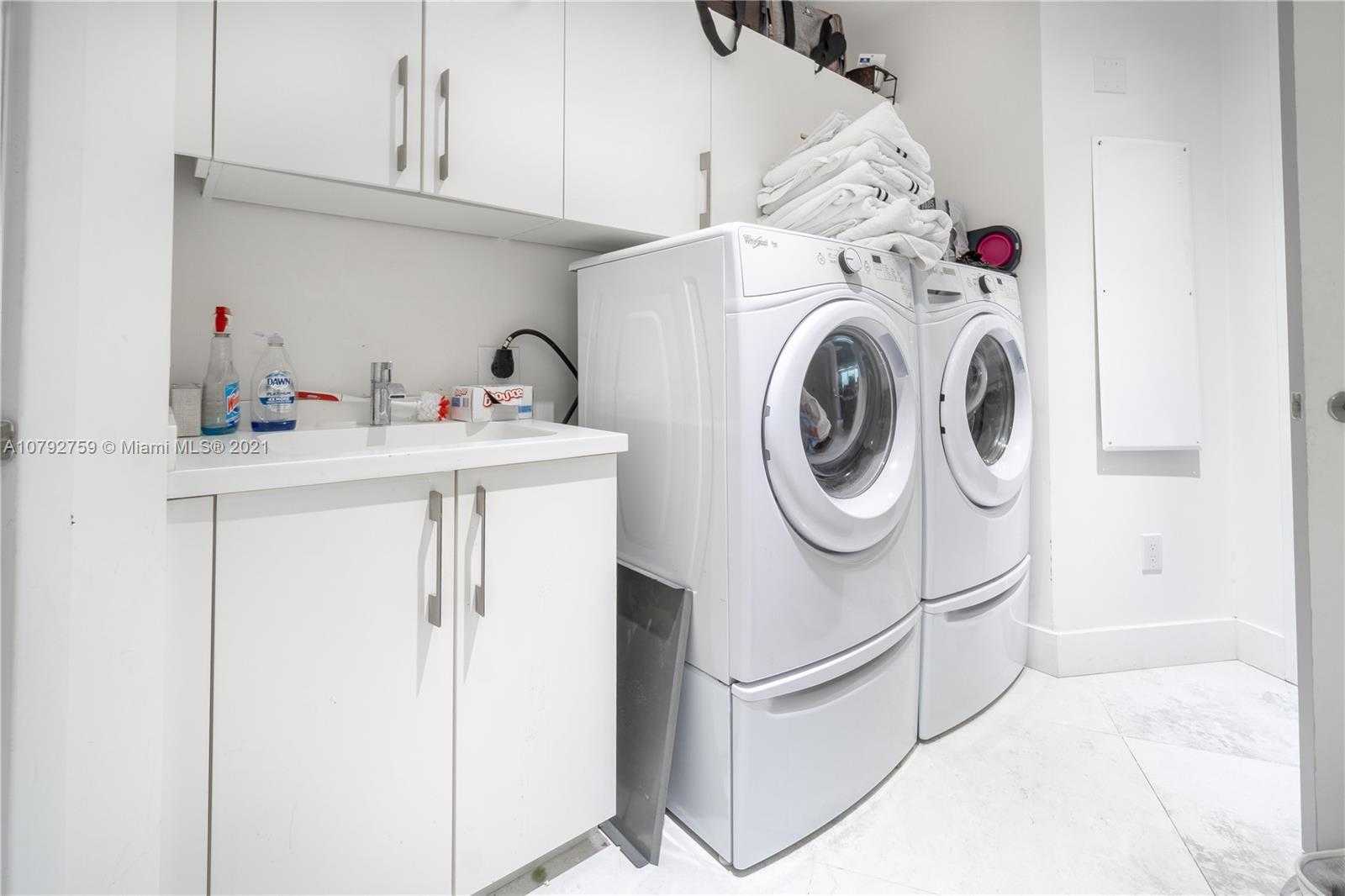 Small Image of 18555 COLLINS AVE #2203, Sunny Isles Beach Number 32