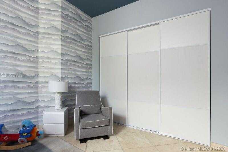 Small Image of 21205 YACHT CLUB DRIVE #308, Aventura Number 15